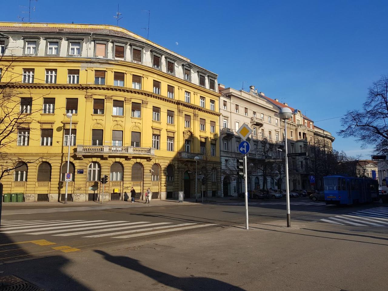 Palace Apartments By Zgrent Zagreb Exterior photo